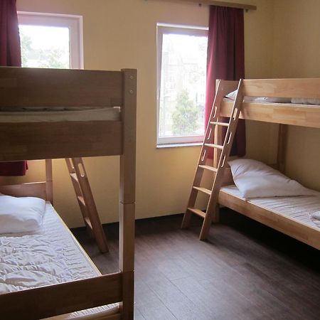 Alm Hostel Гамбург Номер фото